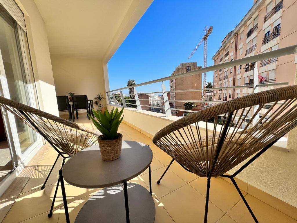 Sesimbra Oasis Sao Joao Apartment Exterior photo